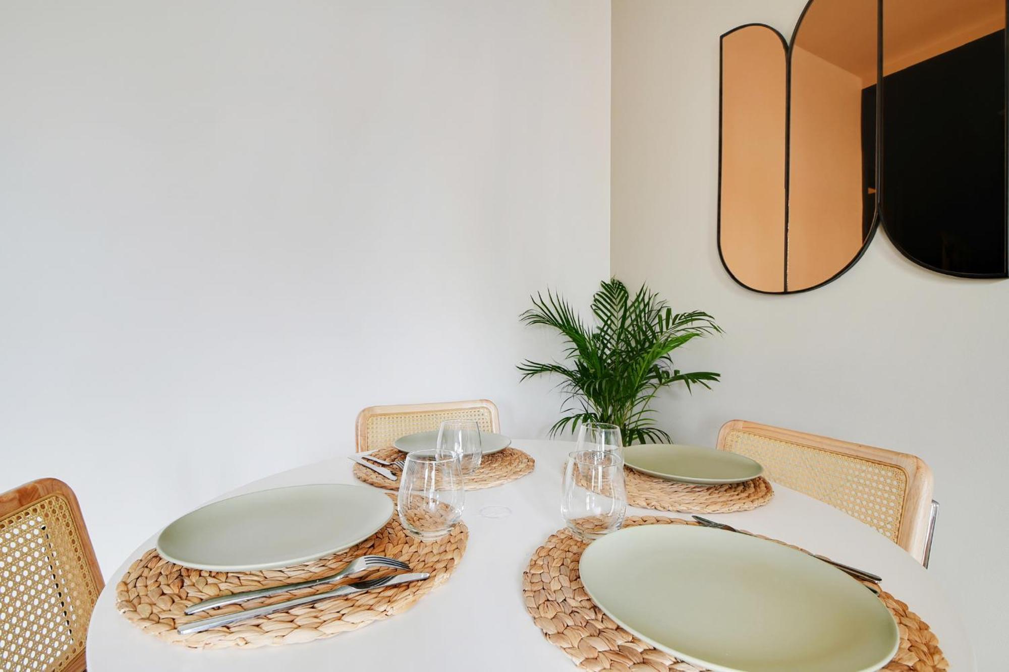Luxury Cocon By Les Maisons De Charloc Homes Apartment